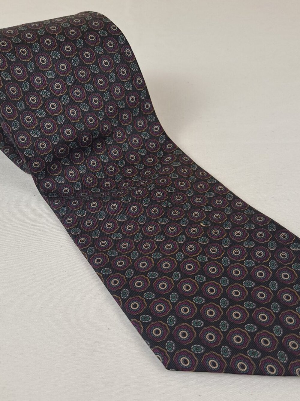 Accents by Isaac Zelcer 100% Silk Men's Tie Navy Blue Red Circles Office Gifts